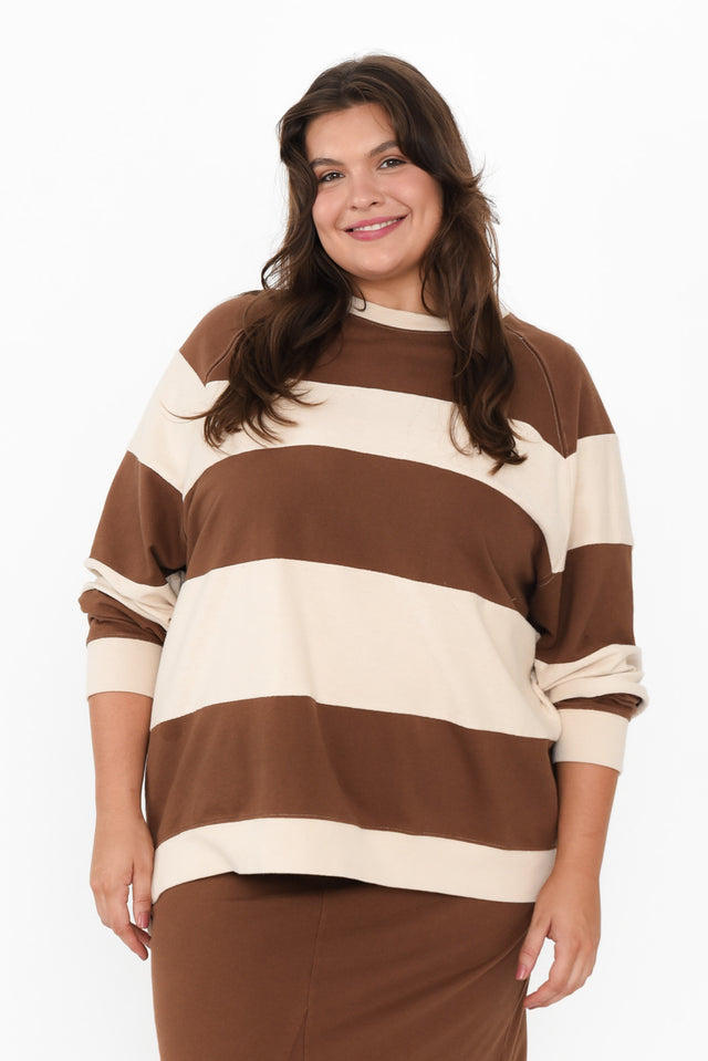 plus-size,curve-tops,plus-size-sleeved-tops,plus-size-cotton-tops,plus-size-winter-clothing,plus-size-jumpers,alt text|model:Gabby image 9