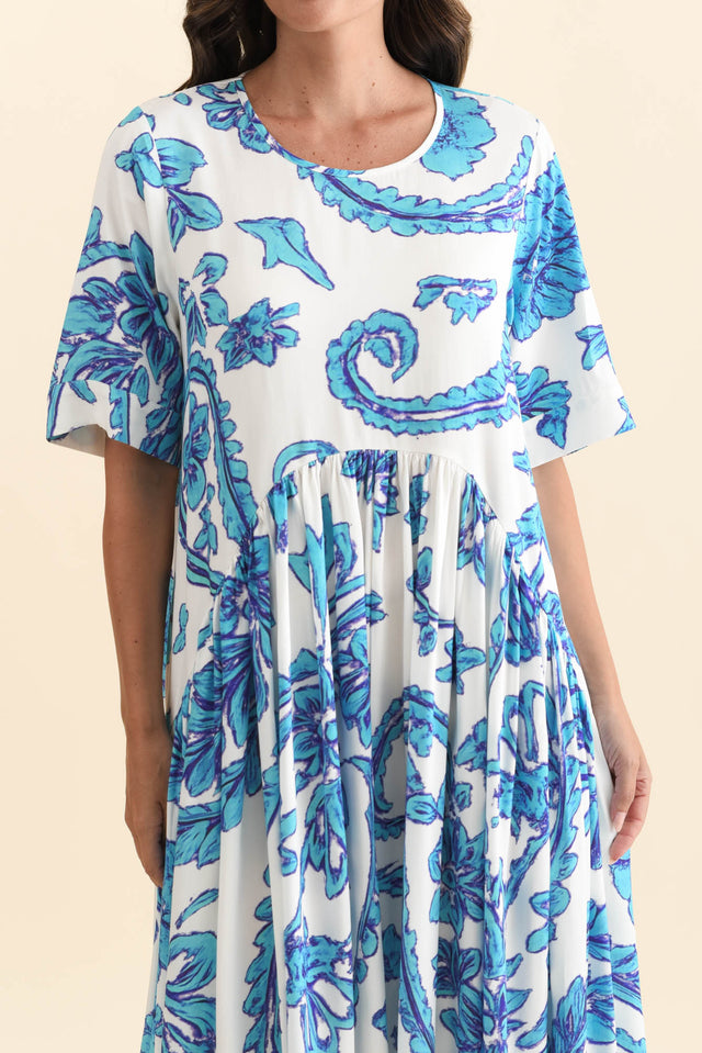 alt text|model:MJ image 5