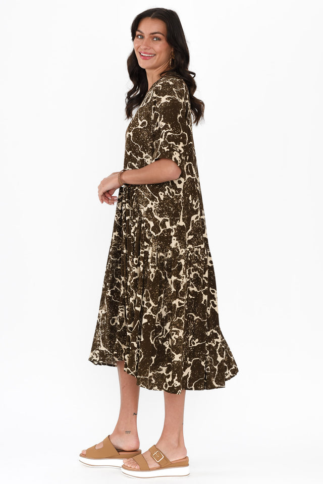 alt text|model:Brontie image 5