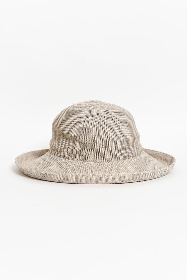 alt text|model:Brontie image 3