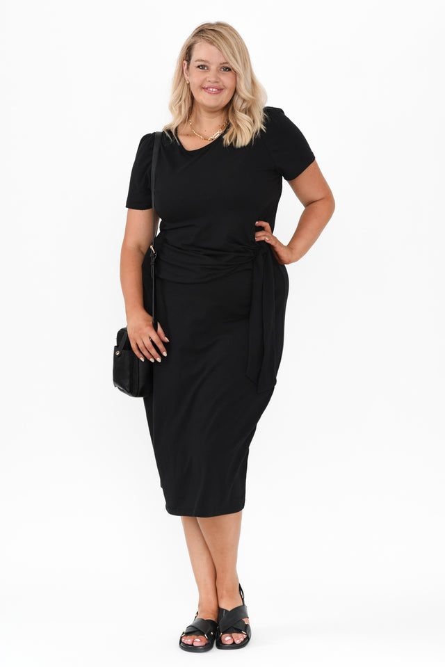 Kitt Black Cotton Stretch Tie Dress,Blonde model,plus-size,curve-dresses,plus-size-midi-dresses,plus-size-cotton-dresses,plus-size-summer-dresses,alt text|model:Shandre image 8