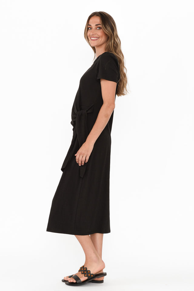Kitt Black Cotton Stretch Tie Dress,Brunette model,alt text|model:Johanna image 4