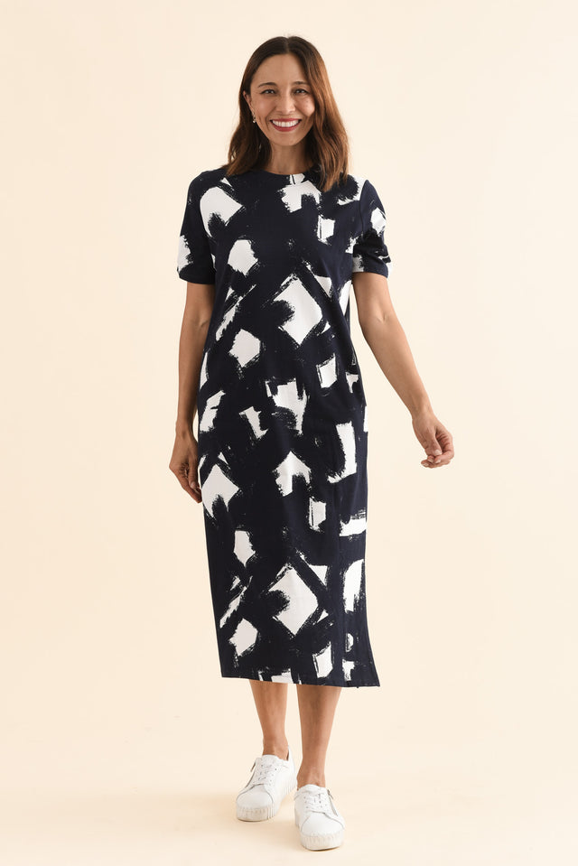 Klee Navy Abstract Cotton Tee Dress,Full Body,Brunette model,alt text|model:Cara image 2