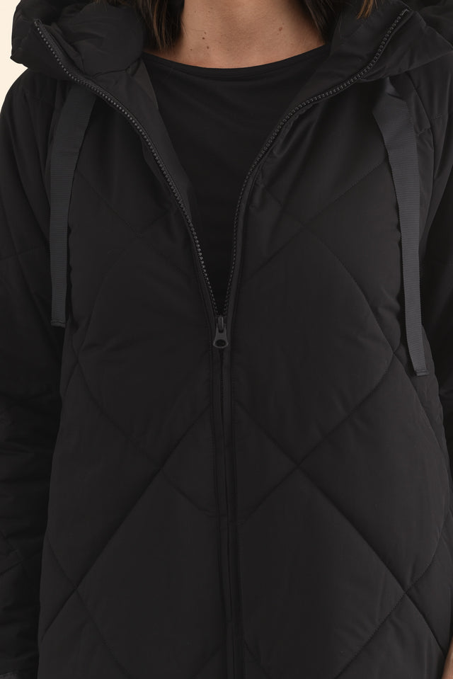 alt text|model:MJ image 5