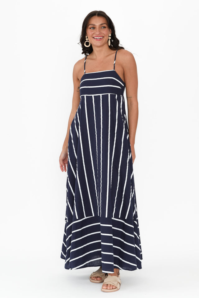 alt text|model:Brontie