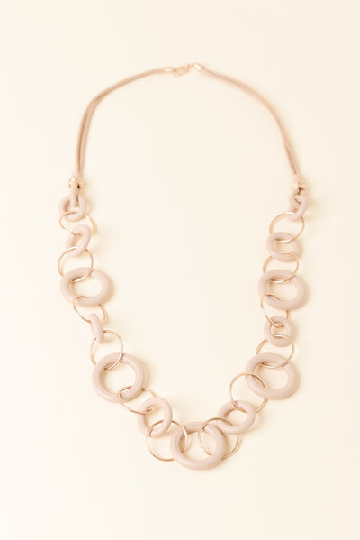 Lara Natural Wooden Link Necklace
