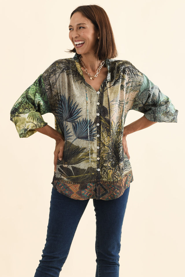 Laria Green Tropical Button Top,Brunette model,alt text|model:Cara image 3