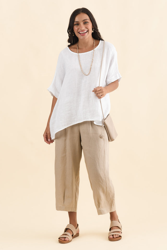 alt text|model:Brontie