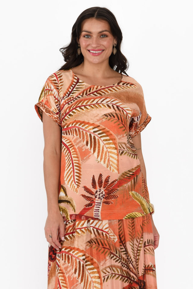 alt text|model:Brontie