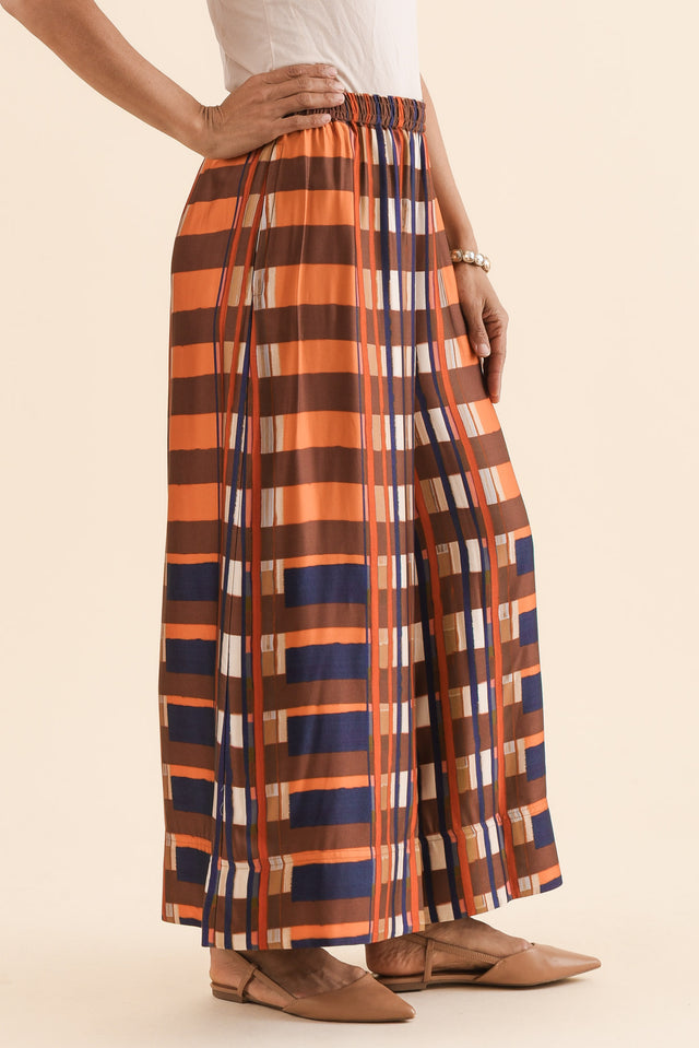 Lattice Orange Check Wide Leg Pants,Side,Brunette model,alt text|model:Cara image 3