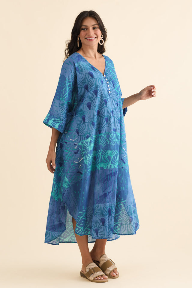 alt text|model:Brontie image 3