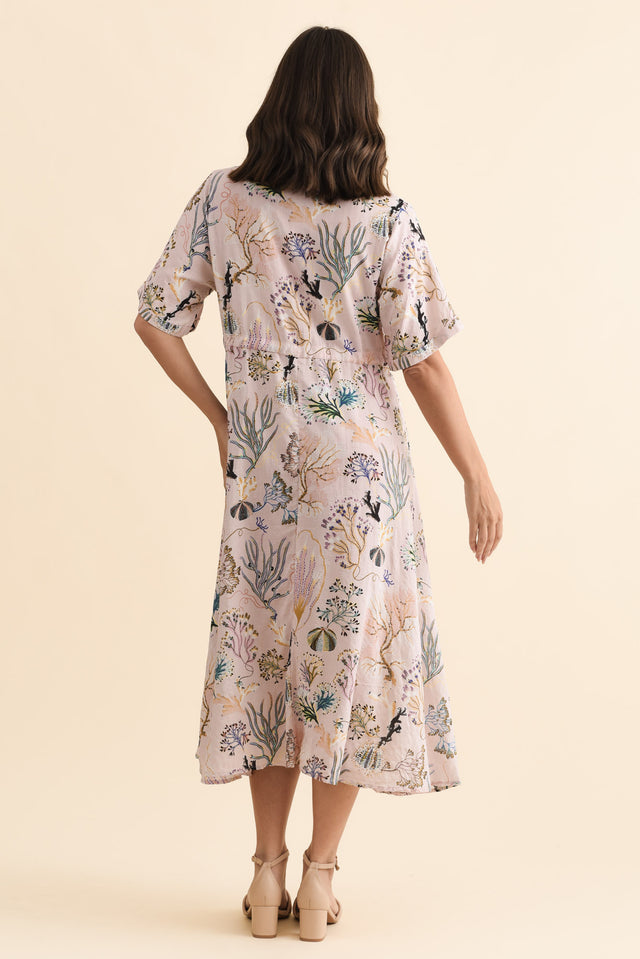 alt text|model:MJ image 5