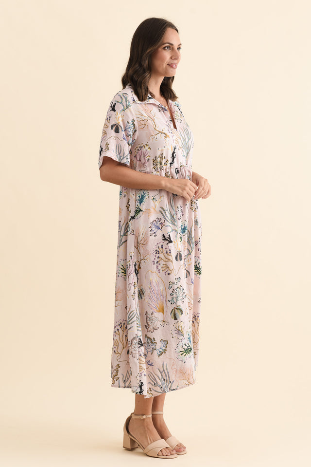 alt text|model:MJ image 4