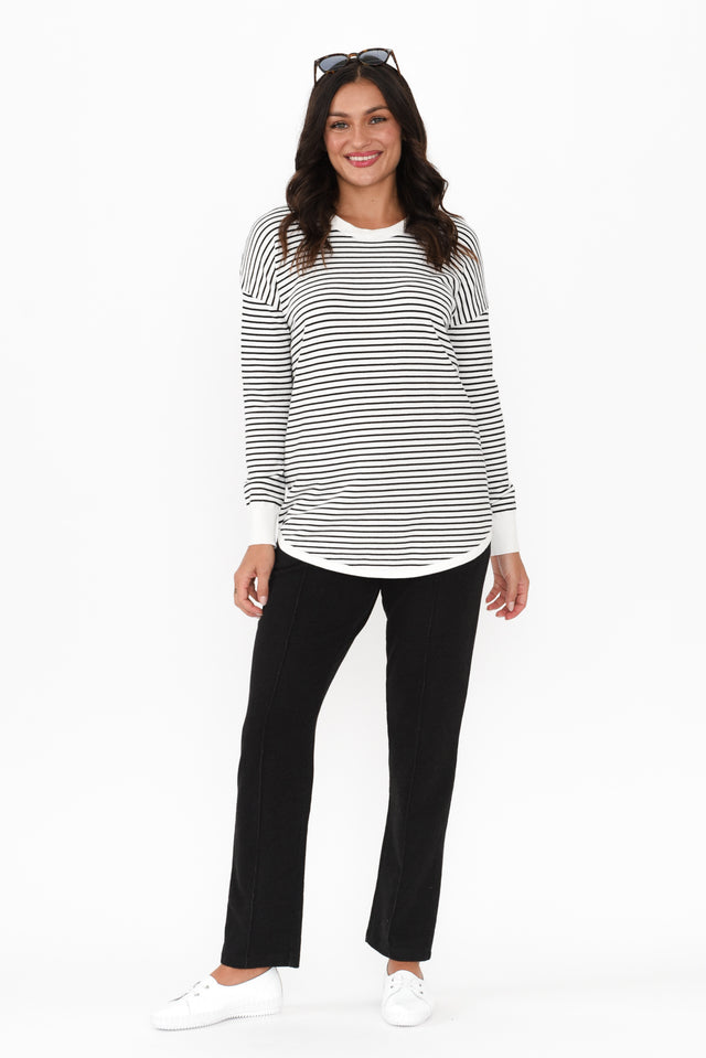 alt text|model:Brontie image 4