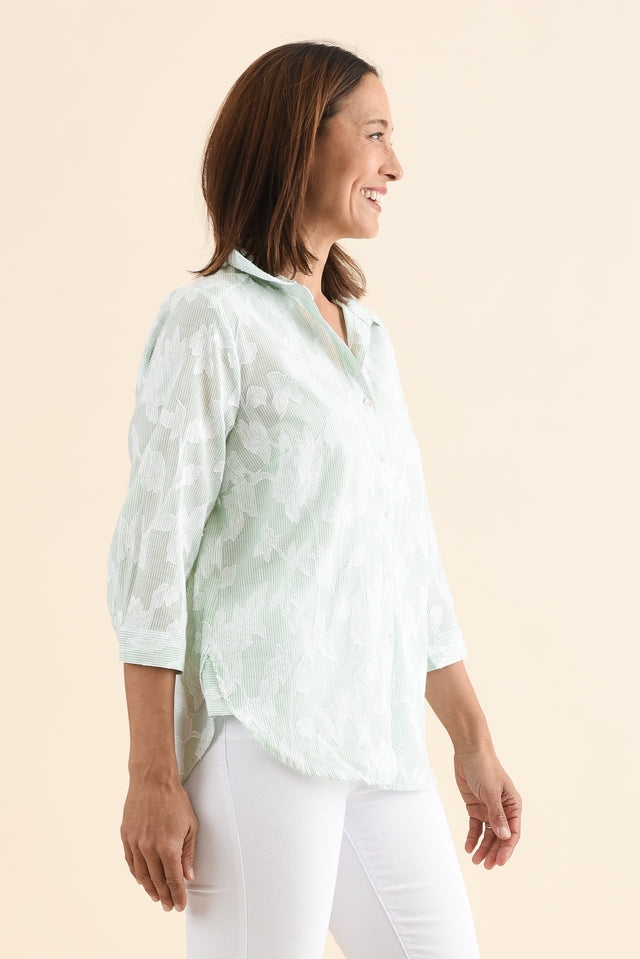 Lilah Green Garden Cotton 3/4 Sleeved Shirt,Side,Brunette model,alt text|model:Cara image 3