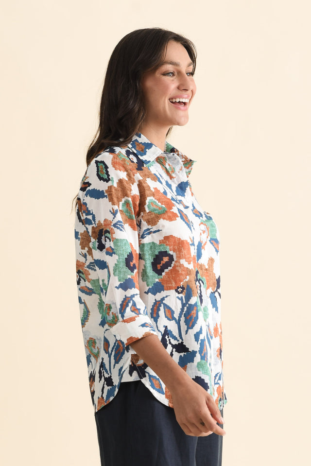 alt text|model:Brontie image 4