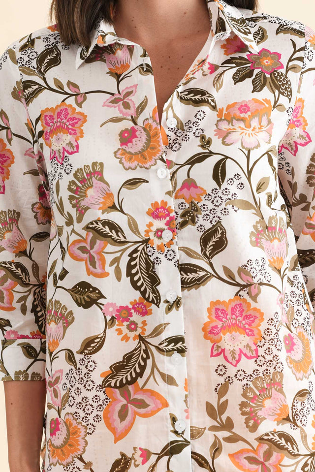 alt text|model:MJ image 5