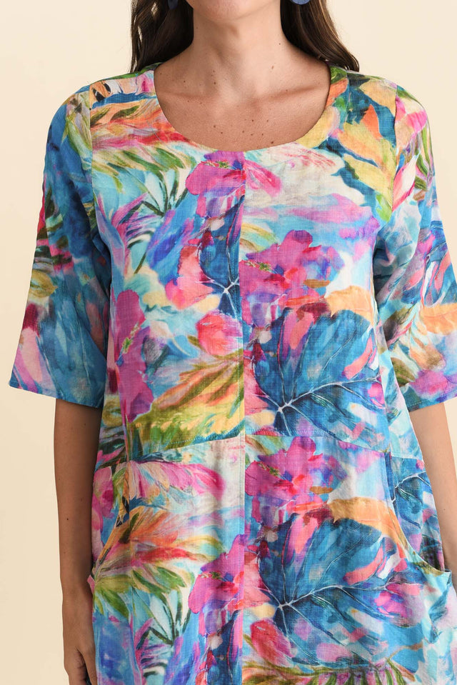 alt text|model:MJ image 7