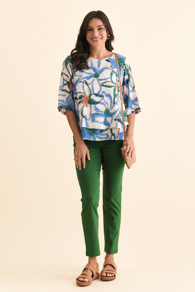 alt text|model:Brontie image 7