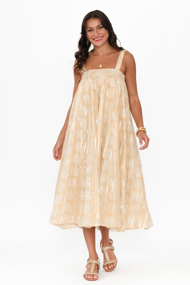 alt text|model:Brontie image 7