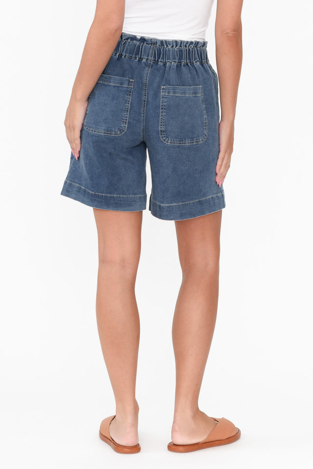 alt text|model:MJ image 7