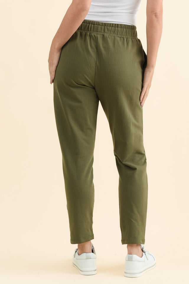 Lobby Khaki Cotton Relaxed Sweatpants,Brunette model,alt text|model:MJ image 6