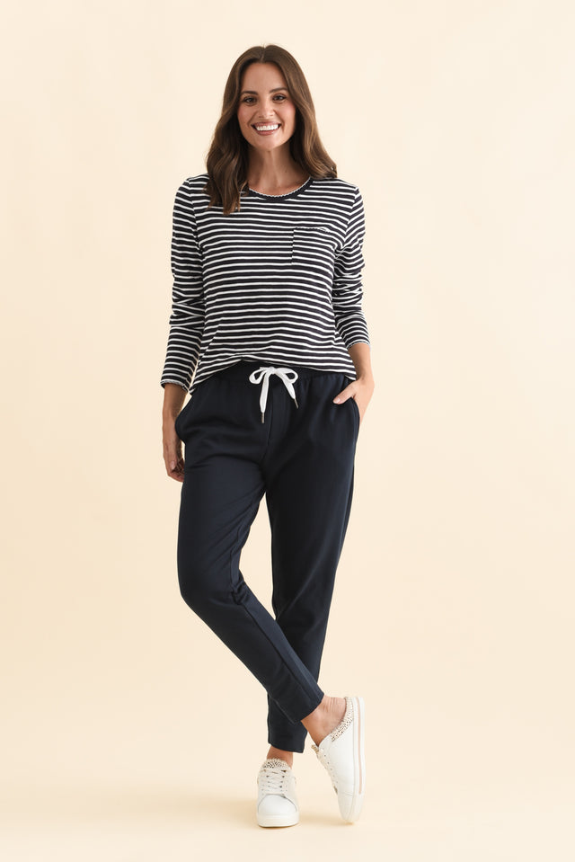 Lobby Navy Cotton Relaxed Sweatpants,Brunette model,alt text|model:MJ image 8