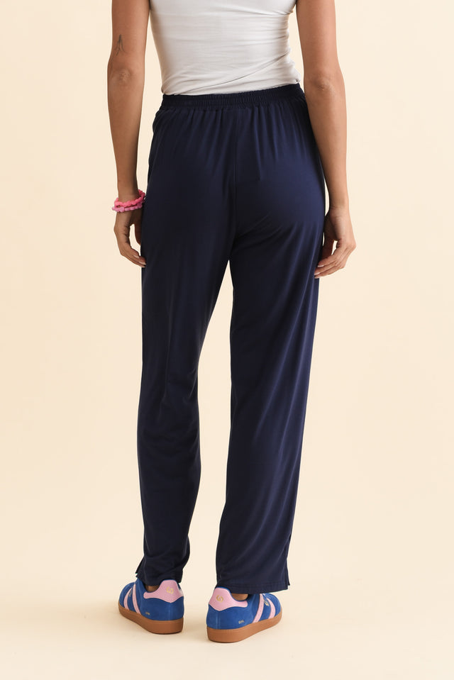 Lopez Navy Pocket Pants,Brunette model,alt text|model:Brontie image 7