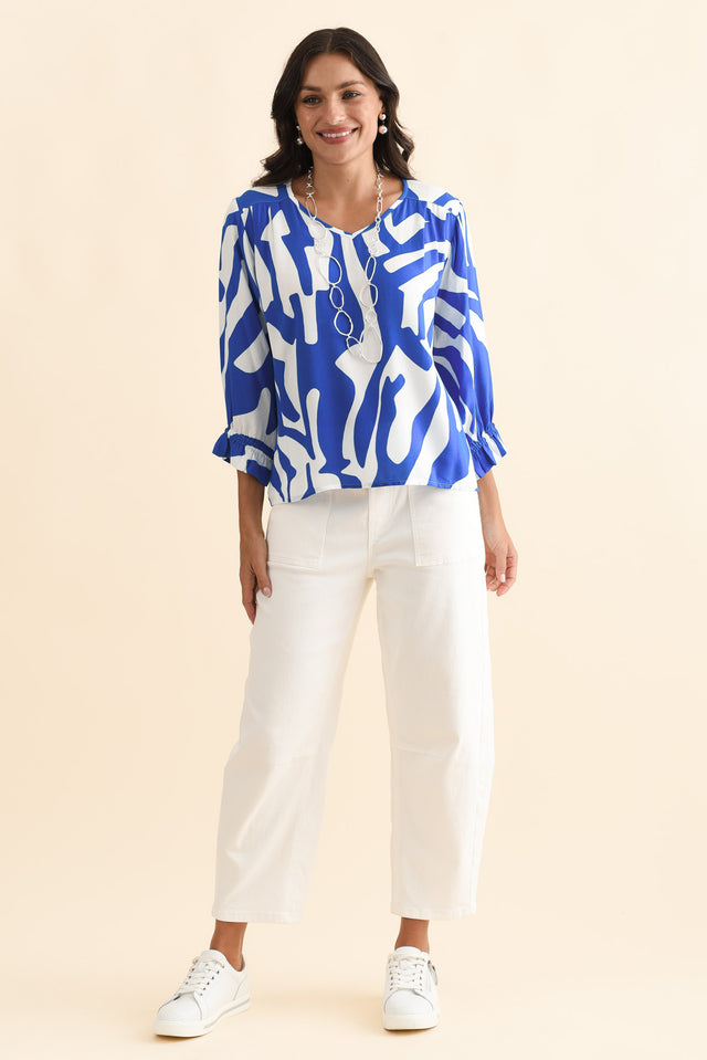 Lourdes Blue Geo Frill Sleeve Top,Brunette model,alt text|model:Brontie image 7
