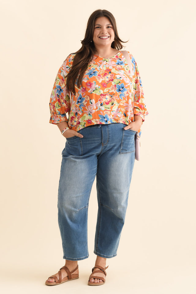 alt text|model:Gabby image 10