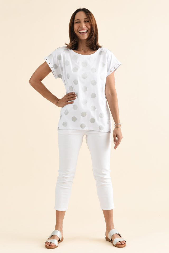 Lumi White Foil Spot Cotton Tee,Full Body,Brunette model,alt text|model:Cara image 7