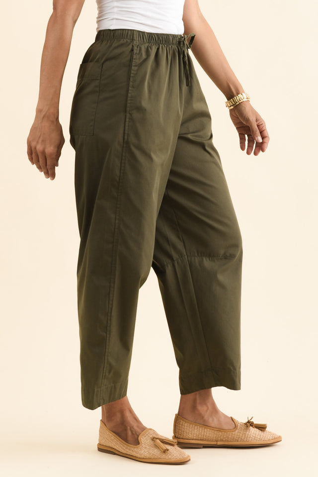 Lund Khaki Barrel Drawstring Pants,Side,Brunette model,alt text|model:Cara image 4
