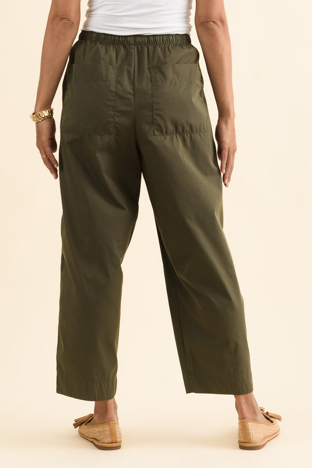 Lund Khaki Barrel Drawstring Pants,Back,Brunette model,alt text|model:Cara image 5