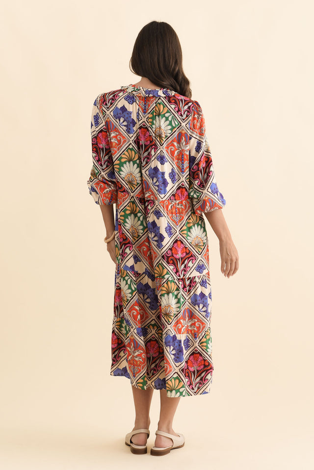 alt text|model:MJ image 5