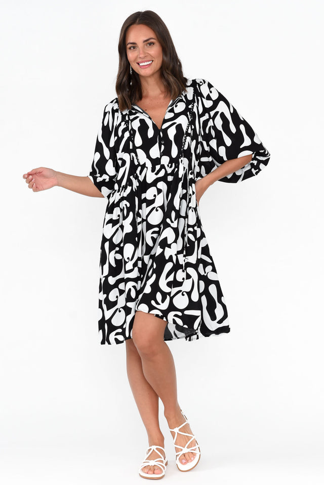 Lyric Black Abstract Pocket Dress