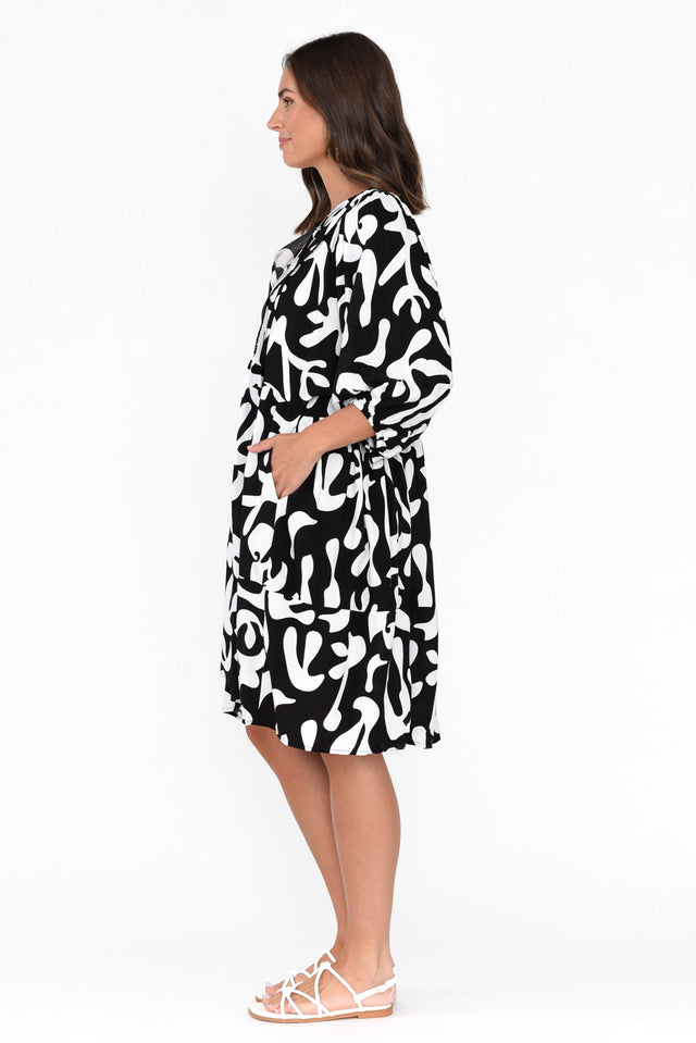 Lyric Black Abstract Pocket Dress