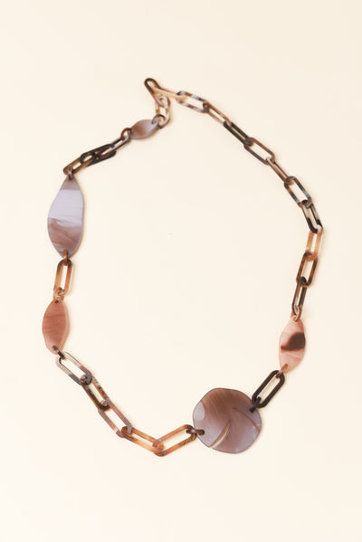 Mackenzie Brown Resin Chain Necklace