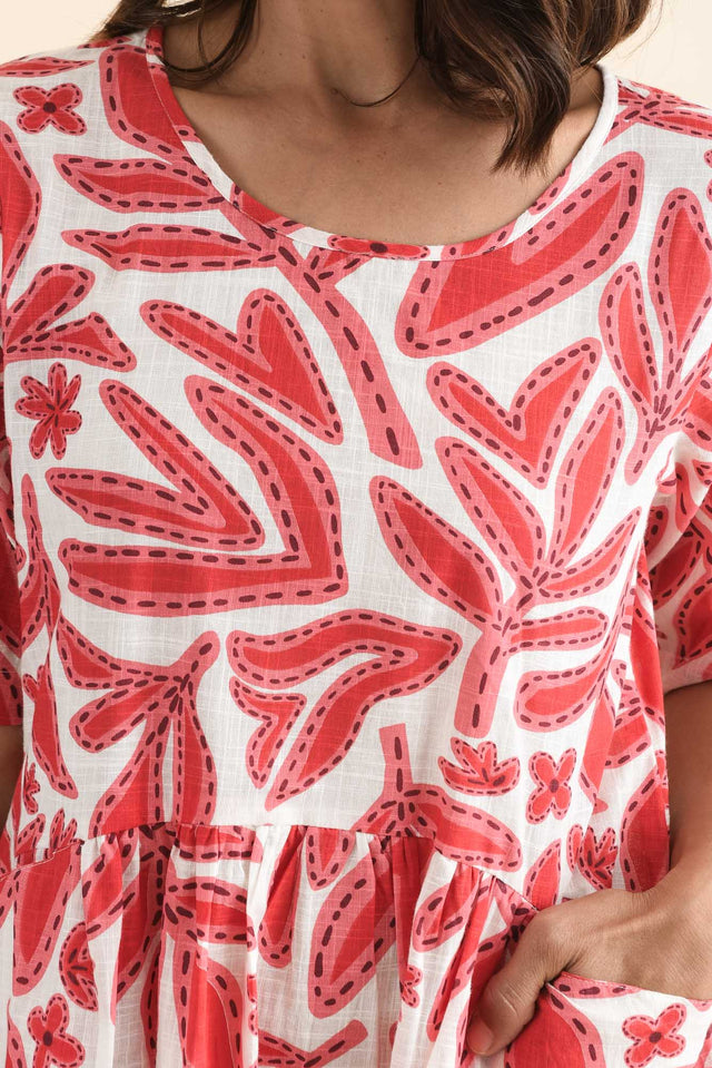 Mackie Red Garden Cotton Pocket Dress,Detail,Brunette model,alt text|model:Cara image 5