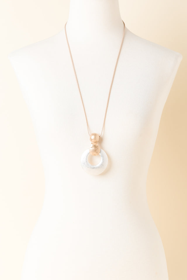 Madeline Silver Disc Pendant Necklace