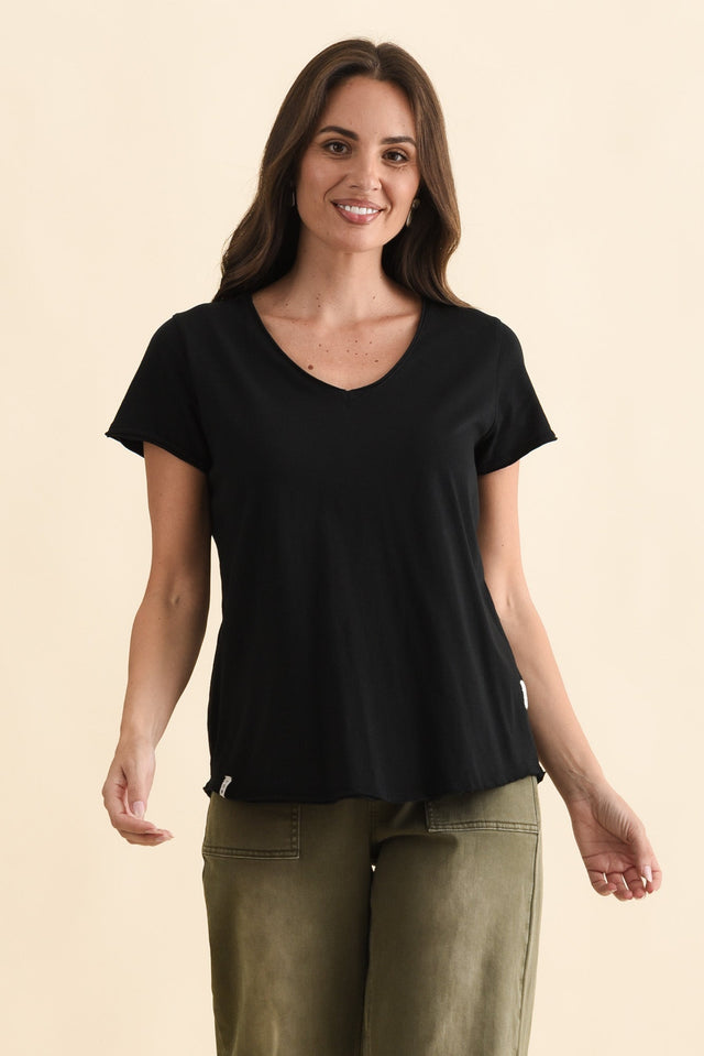 Maggie Black Cotton Vee Tee,Brunette model,alt text|model:MJ
