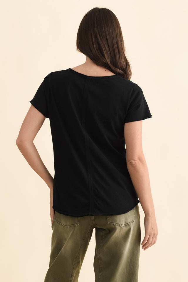 Maggie Black Cotton Vee Tee,Brunette model,alt text|model:MJ image 6