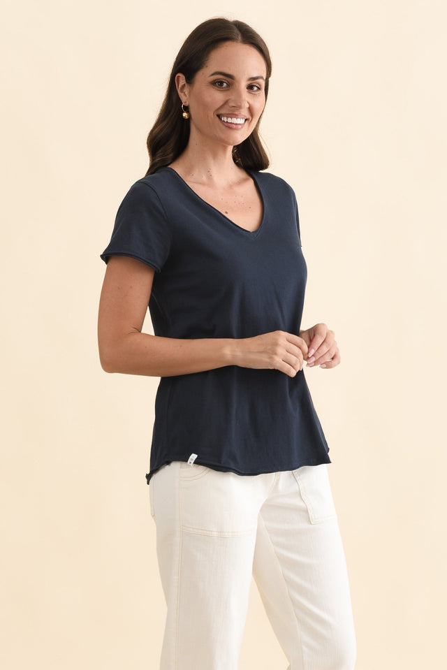 Maggie Navy Cotton Vee Tee,Brunette model,alt text|model:MJ image 5