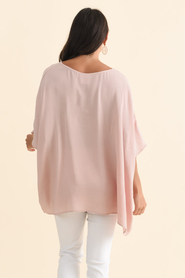 alt text|model:Brontie image 5