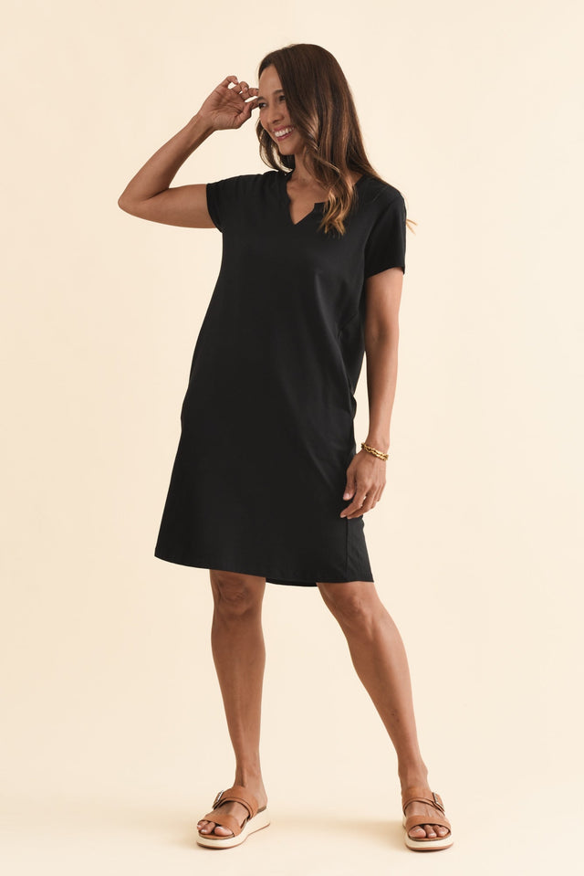 Mandy Black Cotton Tee Dress,Brunette model,alt text|model:Cara image 9