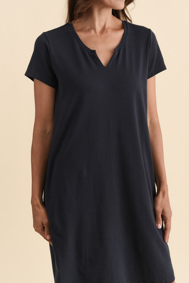Mandy Navy Cotton Tee Dress,Brunette model,alt text|model:Cara image 7