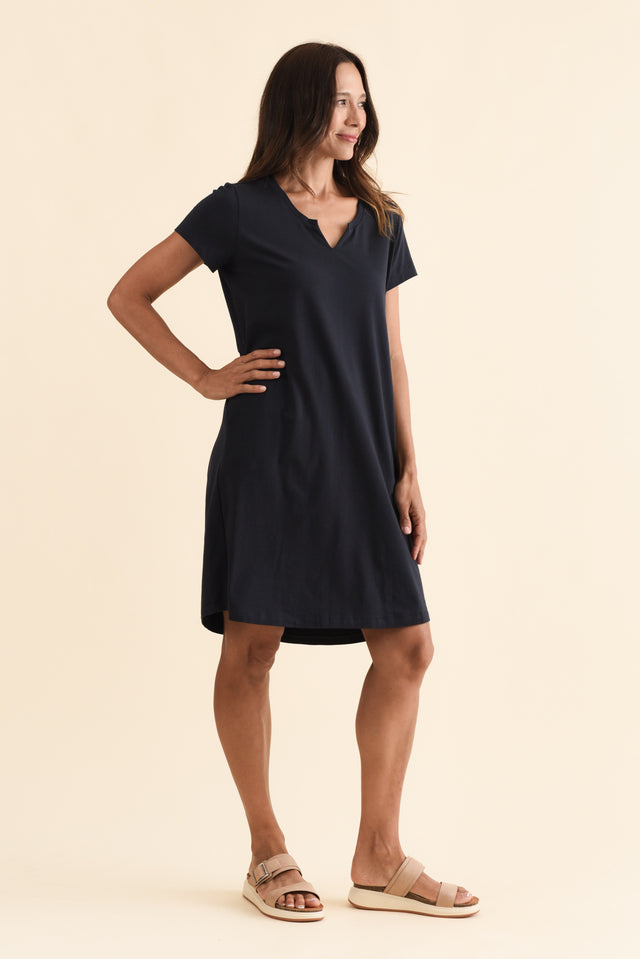 Mandy Navy Cotton Tee Dress,Brunette model,alt text|model:Cara image 5