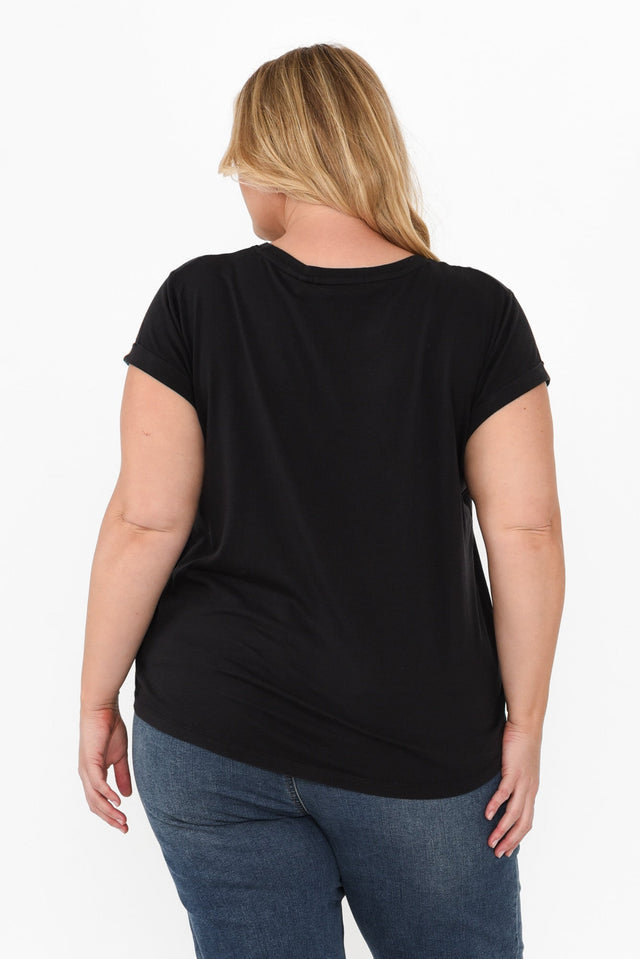 Manly Black Cotton Tee,Blonde model,alt text|model:Caitlin image 12
