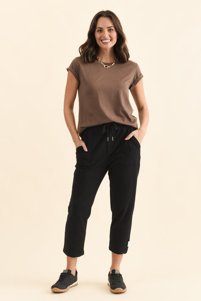 Sutton Black Cotton Relaxed Sweatpants,Full Body,Brunette model,alt text|model:MJ image 6