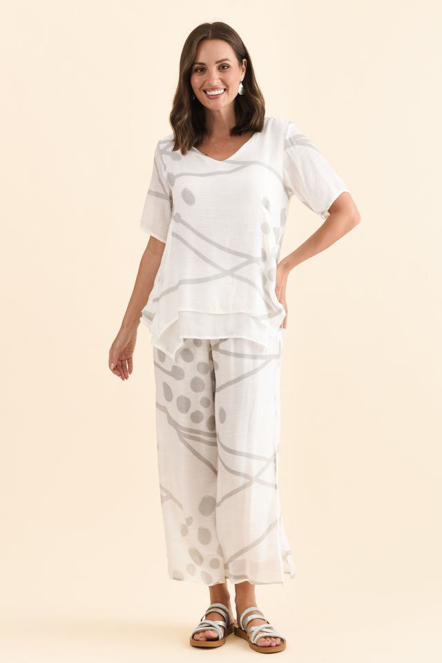 alt text|model:MJ image 6