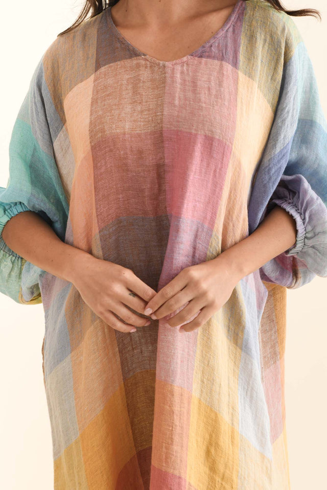 alt text|model:Brontie image 6